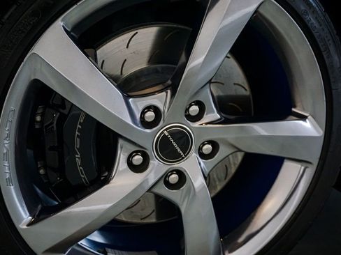 Used 2014 Chevrolet Corvette 2dr Z51 Coupe w/ 3LT Preferred Equipment Group image 50