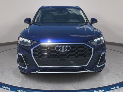 Used 2023 Audi Q5 2.0T Premium Plus w/ Premium Plus Package AWD/4WD image 3