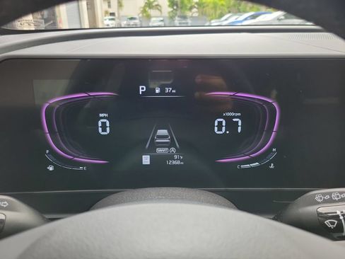 Certified 2025 Kia Sportage EX w/ Premium Package FWD image 25