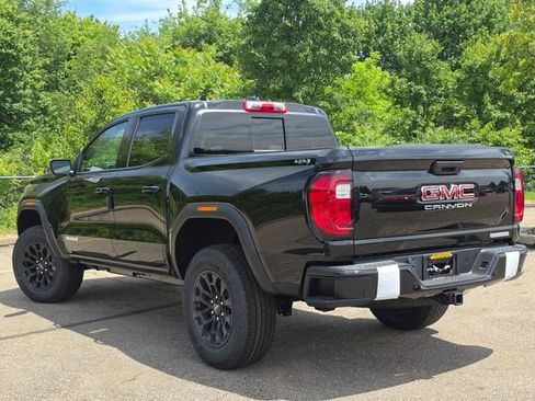 New 2026 GMC Canyon Elevation w/ Convenience Package AWD/4WD image 14