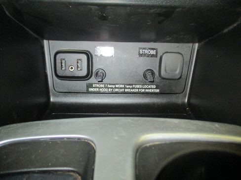 Used 2022 Chevrolet Colorado LT w/ Fleet Safety Package image 23