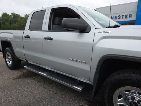 Used 2017 GMC Sierra 1500 4x4 Double Cab w/ Sierra Convenience Package image 32