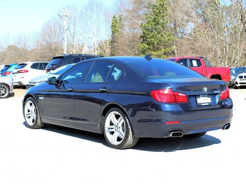 Used 2011 BMW 550i Sedan image 5
