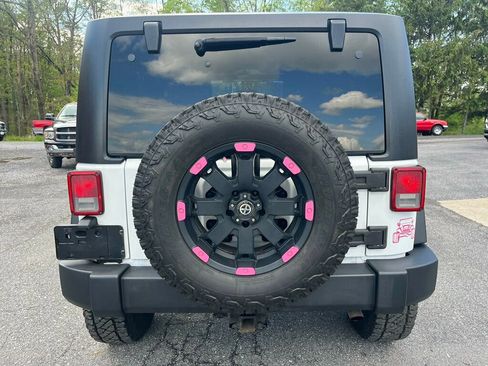 Used 2012 Jeep Wrangler Sport AWD/4WD image 4