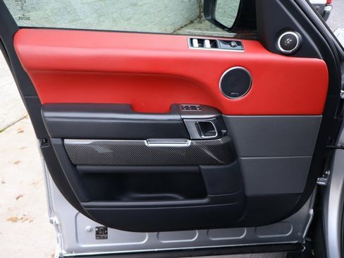 Used 2019 Land Rover Range Rover Sport SVR image 21
