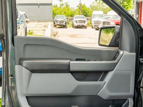 Used 2022 Ford F150 XLT w/ XTR Package image 17