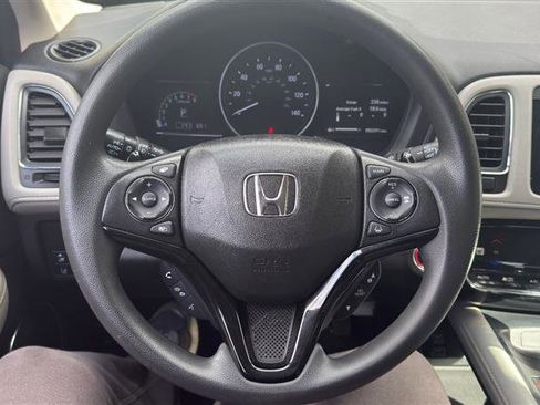 Used 2019 Honda HR-V EX image 31