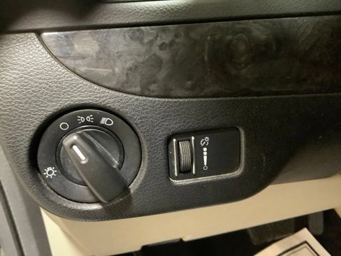 Used 2014 Dodge Grand Caravan SE w/ Quick Order Package 29E SE FWD image 25