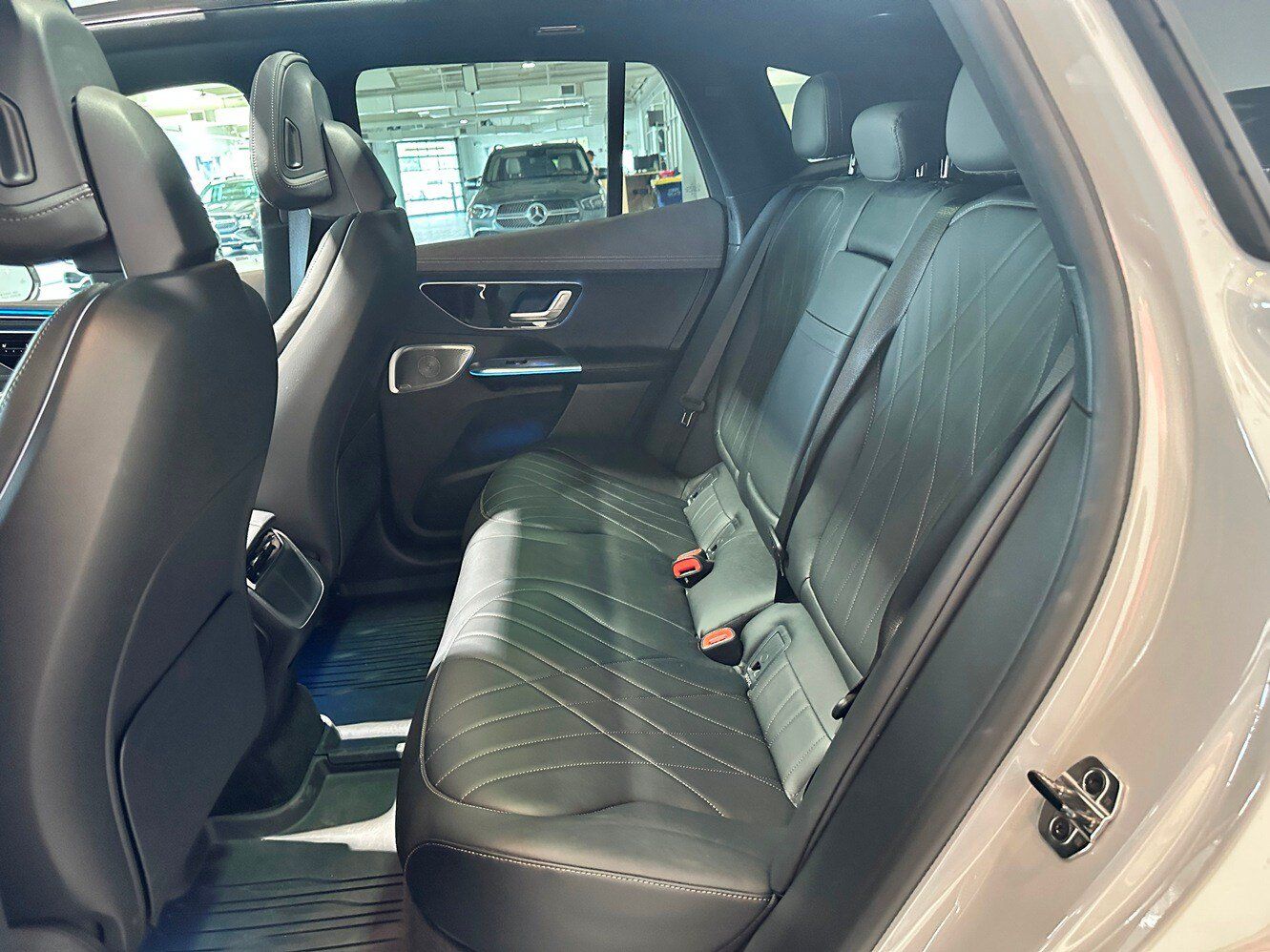 Used 2023 Mercedes-Benz EQE 350+ 4MATIC SUV image 13
