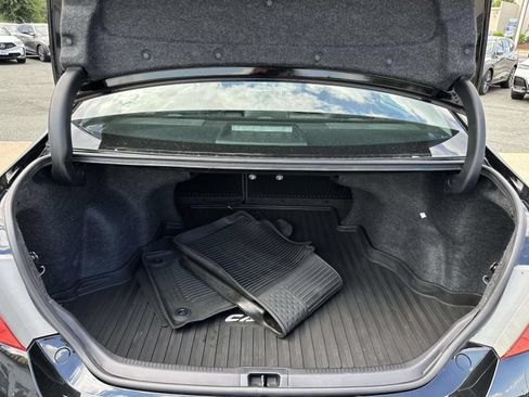 Used 2017 Toyota Camry SE w/ Moonroof Package FWD image 12