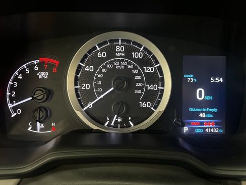 Used 2020 Toyota Corolla LE FWD image 18