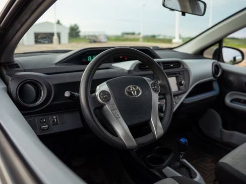 Used 2012 Toyota Prius C Three FWD image 13