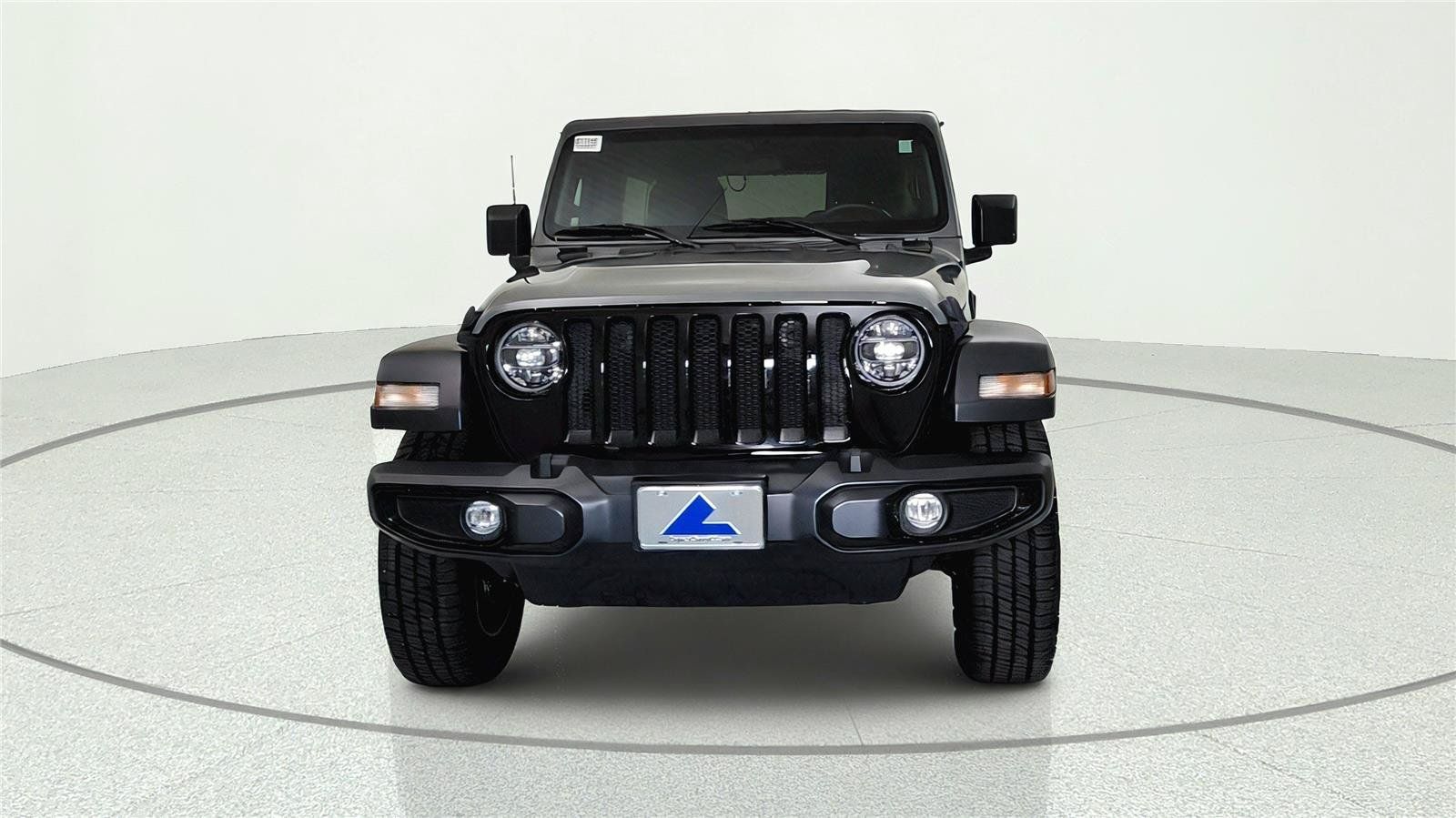 Used 2021 Jeep Wrangler Unlimited Sport AWD/4WD image 2