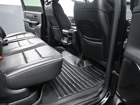 Used 2025 RAM 1500 Limited AWD/4WD image 25