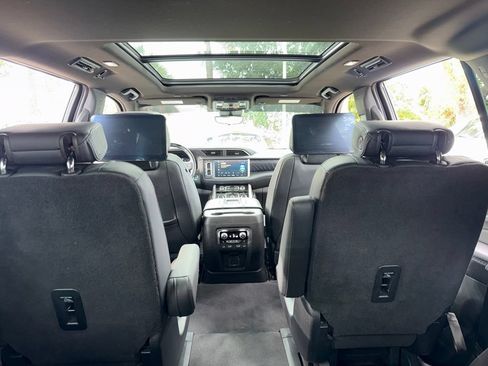 Used 2023 GMC Yukon Denali w/ Denali Reserve Package AWD/4WD image 33