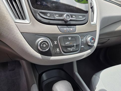 Certified 2022 Chevrolet Malibu LS w/ LPO, Convenience Package 1 FWD image 24