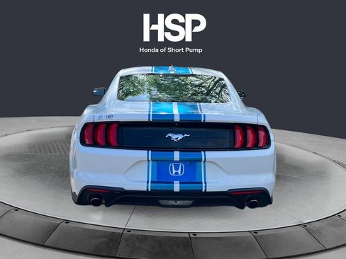 Used 2020 Ford Mustang Coupe RWD image 4