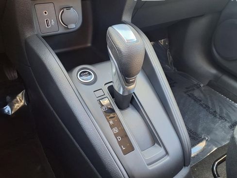Certified 2025 Nissan Kicks Play S image 10