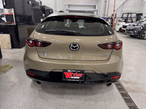 Used 2024 MAZDA MAZDA3 s image 34