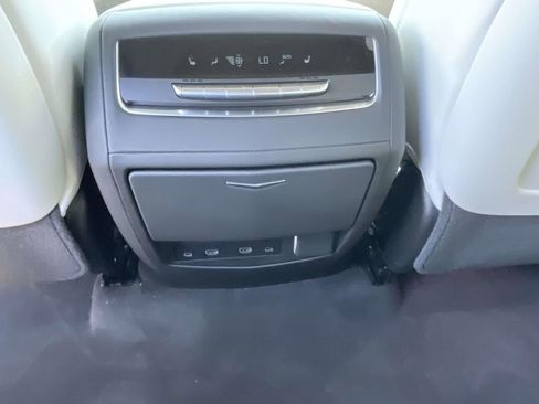 New 2026 Cadillac Escalade ESV Platinum Sport w/ LPO, ONYX Package AWD/4WD image 14