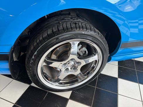 Used 2013 Ford Mustang GT Premium w/ Electronics Pkg image 10