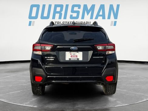 Certified 2022 Subaru Crosstrek 2.5i Limited w/ Moonroof Package 2 image 5