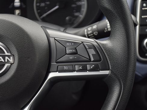 Used 2023 Nissan Versa SV image 13