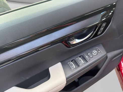 Used 2025 Honda CR-V EX-L image 7