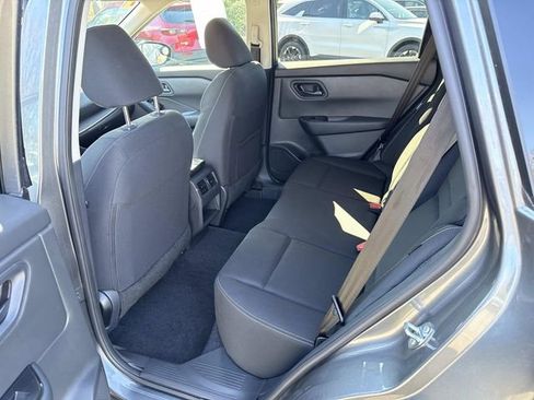 Used 2025 Nissan Rogue S image 16