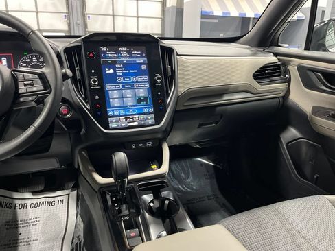 Used 2026 Subaru Forester Premium AWD/4WD image 25