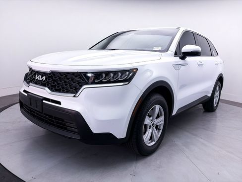 Used 2022 Kia Sorento LX AWD/4WD image 11