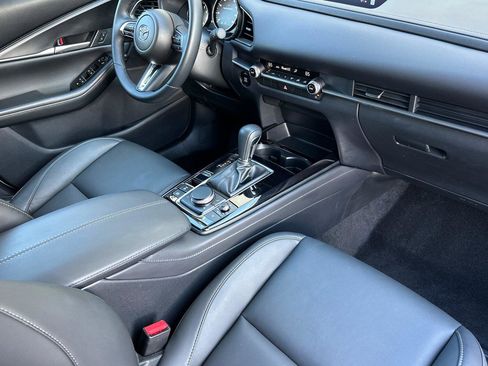 Certified 2025 MAZDA CX-30 AWD 2.5 S w/ Select Sport Pkg image 16