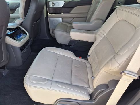 Certified 2024 Lincoln Navigator Reserve AWD/4WD image 27