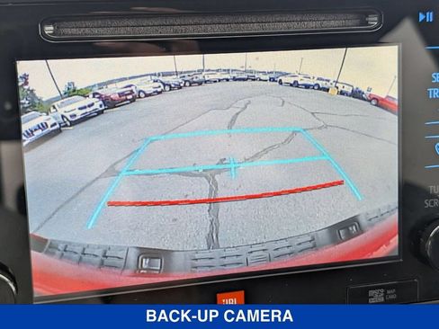Used 2017 Toyota Tacoma TRD Off-Road AWD/4WD image 24