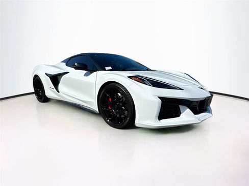 Used 2024 Chevrolet Corvette Z06 w/ Battery Protection Package image 28