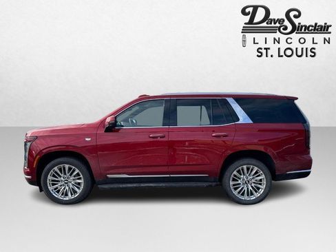 Used 2025 Cadillac Escalade Premium Luxury w/ LPO, Floor Liner Package image 8