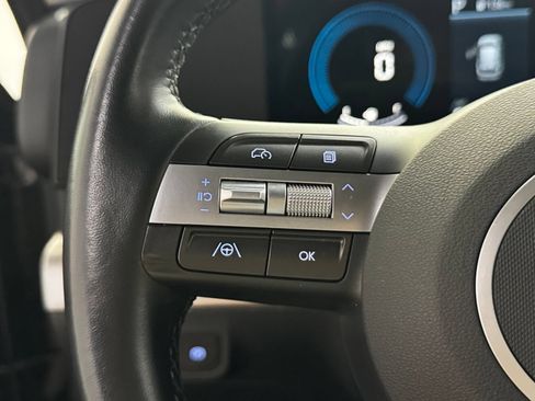Used 2025 Hyundai Kona SEL AWD/4WD image 20