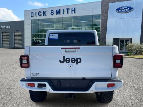 Used 2022 Jeep Gladiator Overland image 5