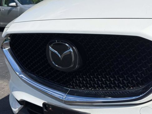 Used 2018 MAZDA CX-5 Touring w/ Preferred Equipment Package AWD/4WD image 9