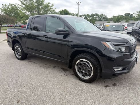 Used 2024 Honda Ridgeline TrailSport image 3
