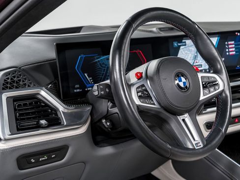 Used 2024 BMW X6 M Competition w/ Executive Package image 12