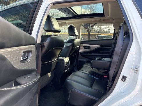 Used 2017 Nissan Murano Platinum w/ Platinum Technology Package image 24
