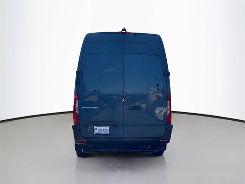 Used 2019 Mercedes-Benz Sprinter 144 image 7