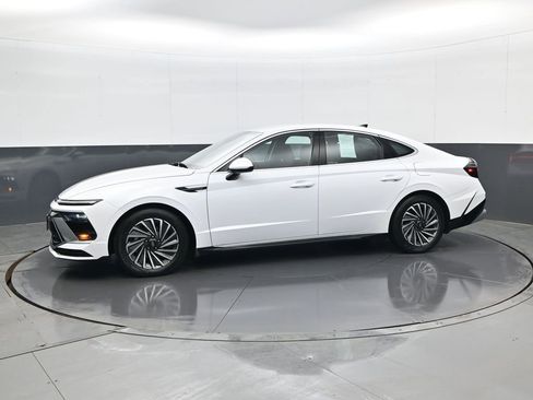 Certified 2025 Hyundai Sonata SEL image 8