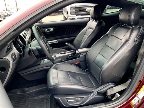 Used 2018 Ford Mustang GT Premium image 7