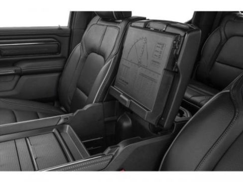 Used 2022 RAM 1500 Limited AWD/4WD image 17