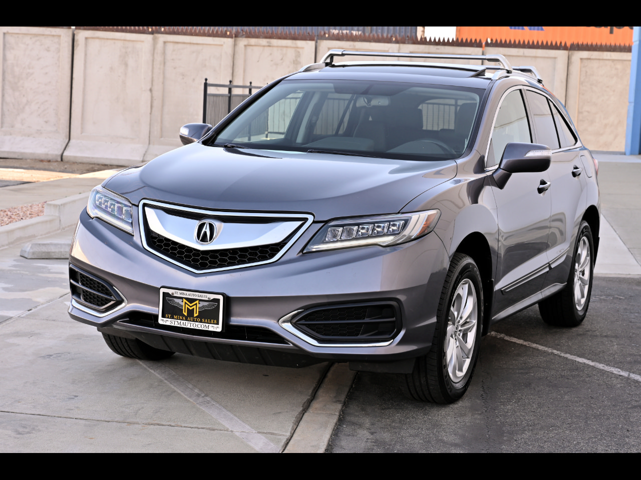 Used 2018 Acura RDX w/ Tech & AcuraWatch Plus Pack AWD/4WD image 1