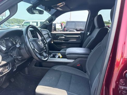 Used 2022 RAM 1500 Big Horn AWD/4WD image 12