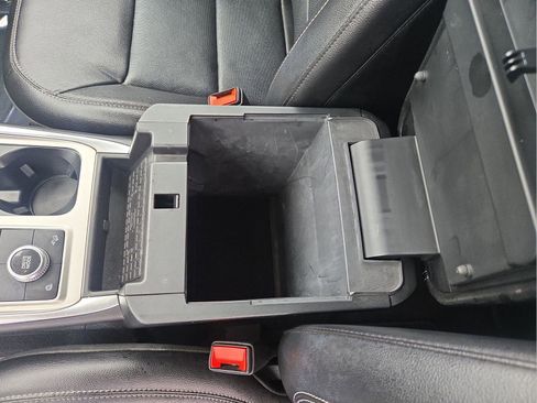 Certified 2023 Ford Explorer Limited image 24