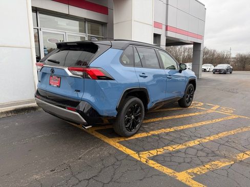 New 2025 Toyota RAV4 XSE image 5